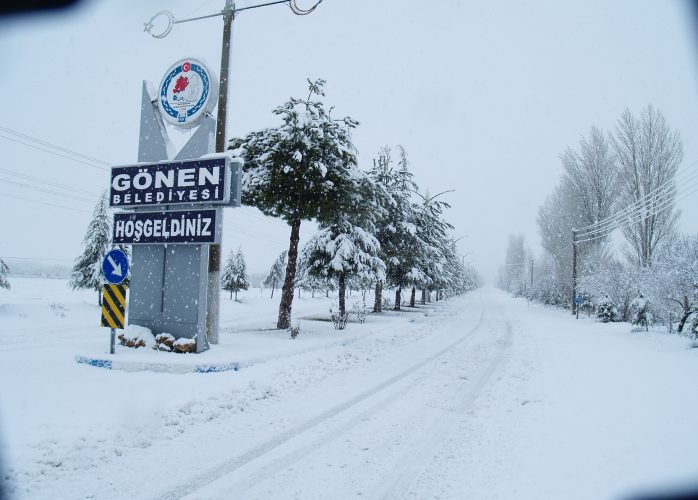 Gönen Belediyesi Coğrafi Konumu ve Doğal Yapısı